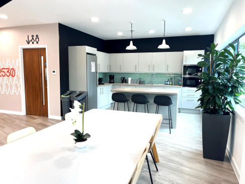 Office: 2530 Aztec West, The Quadrant, Bristol, BS32 4AW