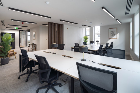 Office: 28 King Street, London, London, EC2V 8EH