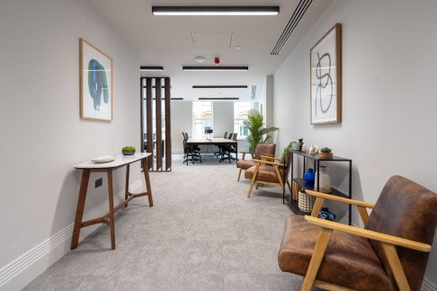 Office: 28 King Street, London, London, EC2V 8EH