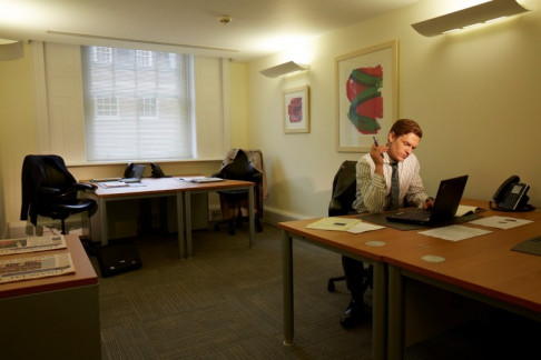 Office: Farm Street - W1, London, W1J