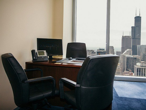 Office: 300 North LaSalle, River North, Suite 4925, Chicago, IL 60654