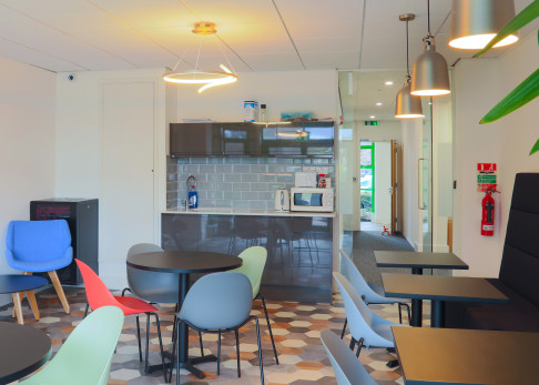 Office: 35 Duncan Close, Northampton, NN3 6WL