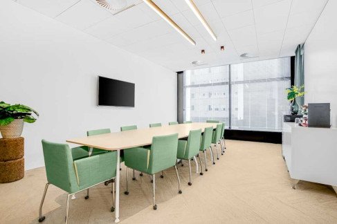 Office: 4-6 Rue des Chauffours, Cergy, 95000