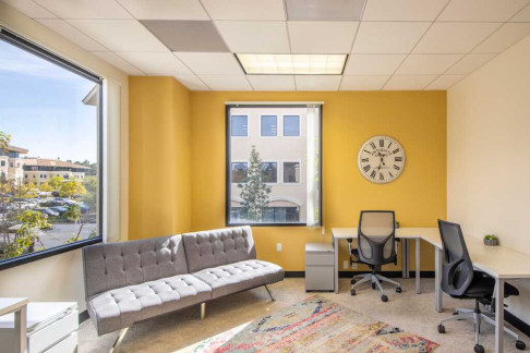 Office: 4-6 Rue des Chauffours, Cergy, 95000