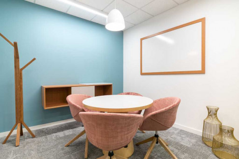 Office: 41 Hutchins Dr Building 3, Portland, ME 04102