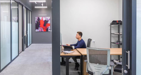 Office: 450 South Orange Avenue, Orlando, 32801