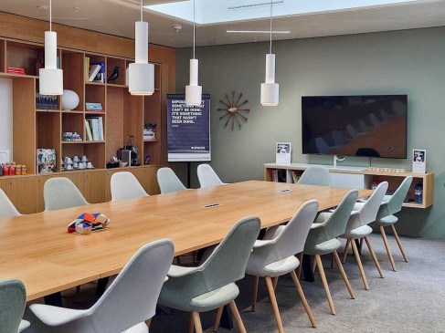 Office: 5 Place de la Gare, Luxembourg, 1616