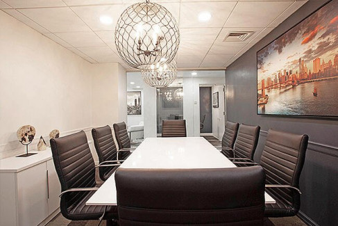 Office: Midtown, 521 5th Avenue, Manhattan, NY 10175