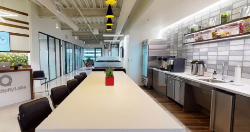 Office: 8112 Maryland Avenue, St. Louis, 63105