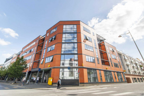 Office: 9-11 Rue Gaston Boyer, Reims, 51100