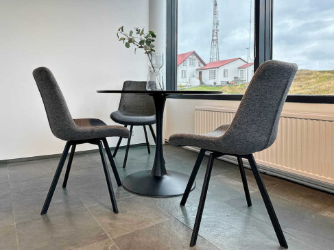 Office: A&eth;algata 10B, Stykkish&oacute;lmur, 340