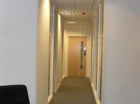 Office: Airfield House - Abingdon, Kingston Business Park, Oxford, OX13 5FD
