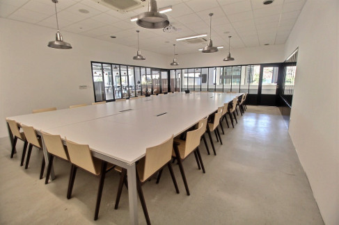 Office: Suartello - Mezzavia, Ajaccio, 2000