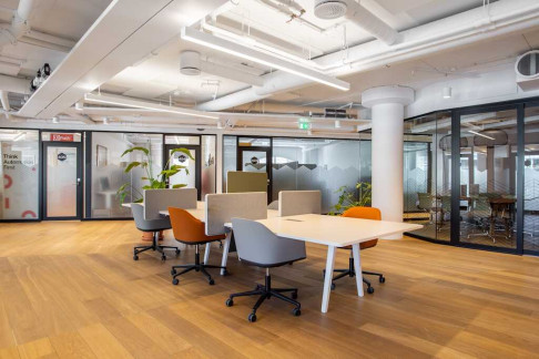 Office: Fjordall&eacute;en 16, Oslo, 0250