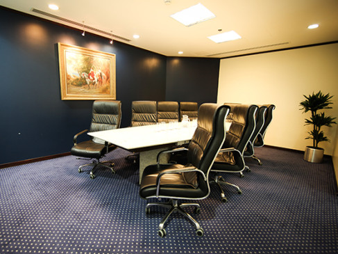 Office: Al Faisaliyah Centre, King Fahd Road, Riyadh