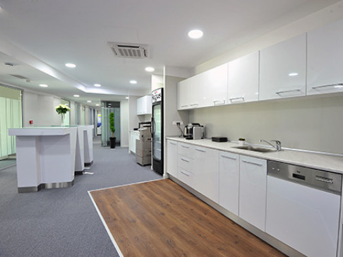 Office: Alger, Bab-Ezzouar, Bab-Ezzouar Business Center, Algiers