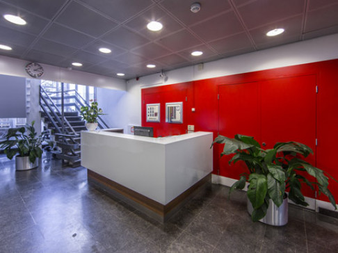 Office: de Vijzel, Vijzelstraat 20, Amsterdam, 1017 HK