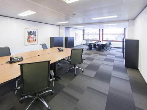 Office: de Vijzel, Vijzelstraat 20, Amsterdam, 1017 HK