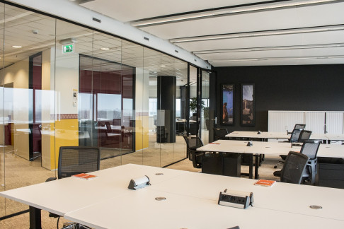 Office: Arena, De Entr, Amsterdam, 1101 HE