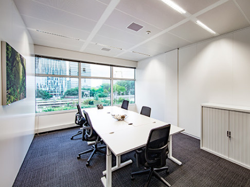 Office: Atrium, Strawinskylaan, Amsterdam, 1077 ZX
