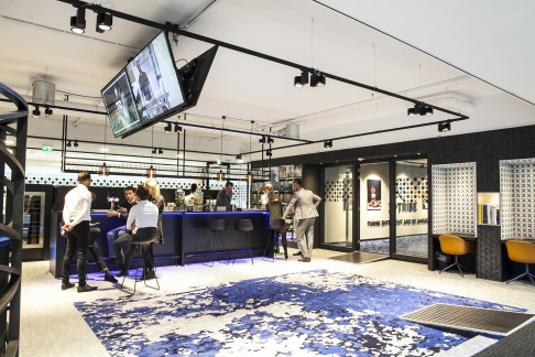 Office: South Axis Ito, Gustav Mahlerplein, Amsterdam, 1082 MA
