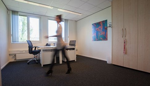 Office: Southeast, Hullenbergweg, Amsterdam, 1101 BV