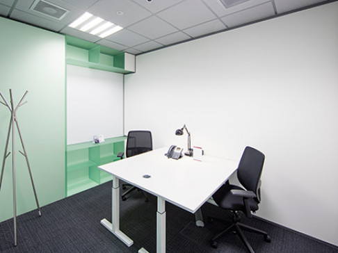 Office: South Axis, Gustav Mahlerplein, Amsterdam, 1082