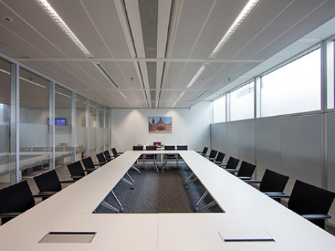 Office: WTC, H-Toren, Amsterdam, 1077 XV