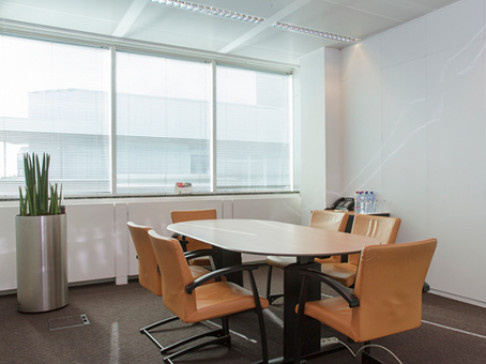 Office: Antwerp Station, Uitbreidingstraat 84, Berchem, 2600