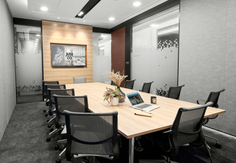 Office: Asia Square, 12 Marina View, Singapore 018961