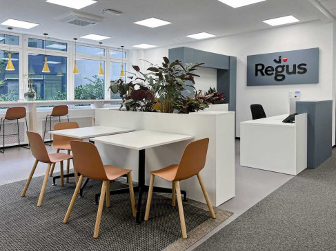 Office: Kohlgartenstrasse 11, Leipzig, 04315