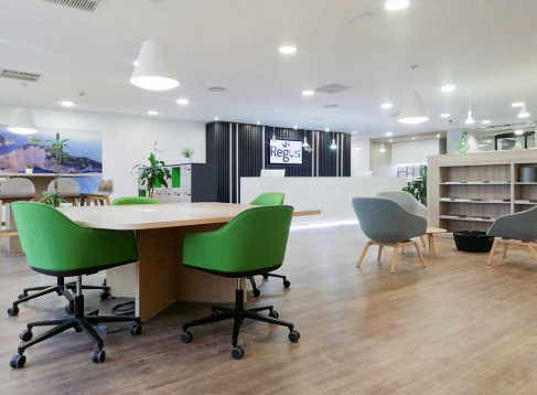 Office: Calle Ortega y Gasset 9, Murcia, 30009