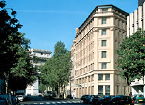 Avenue Hoche (Paris, France)