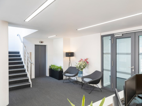 Office: Baddow Road, Elizabeth House Business Centre, Chelmsford, CM2 0DG