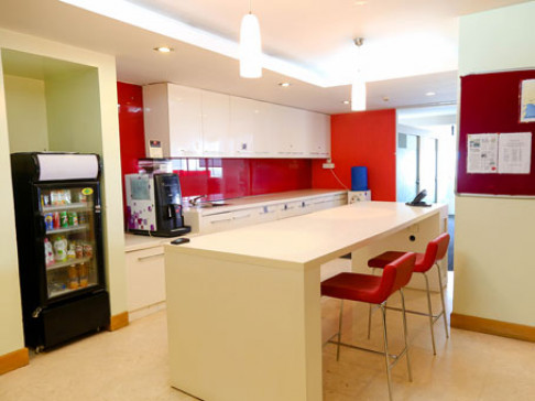 Office: CBD, Level 9 Raheja Towers, Bangalore, 560 001