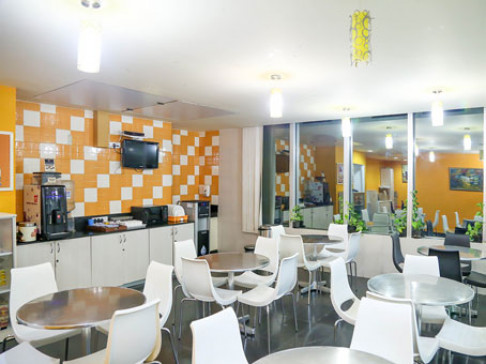 Office: Embassy Golf-Links Business Park, 1st Floor, Pine Valley Building, Bangalore, 560071