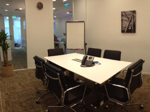 Office: Gaysorn Plaza, Ploenchit Road, Bangkok, 10330
