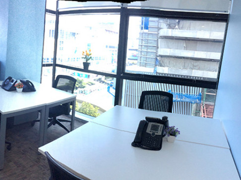 Office: Gaysorn Plaza, Ploenchit Road, Bangkok, 10330