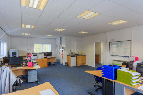 Office: Blackburn Road, Bathgate, EH48 2EH