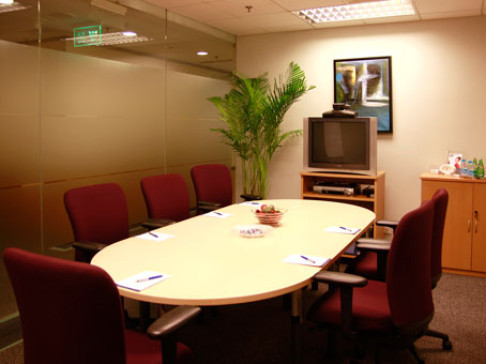 Office: Life - West, West, 5/F Life Tower, Beijing, 100020