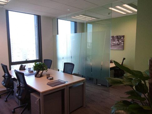 Office: Diplomatic, 17/F, Tower D1, DRC Diplomatic Office Building, Beijing, 100016