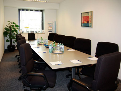 Office: Lufthansa Centre, Lufthansa Center, C203, Beijing, 100016