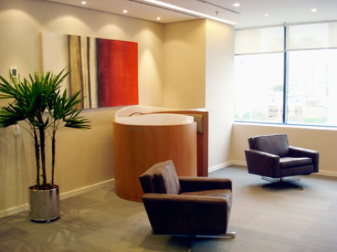 Office: Renaissance Work Center, Para, Belo Horizonte, 30130-140