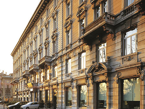 Office: City Center, Palazzo Rezzara, Bergamo, 24121