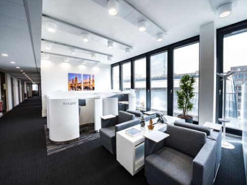 Office: Alexanderplatz, 4th Floor, Berlin, 10178