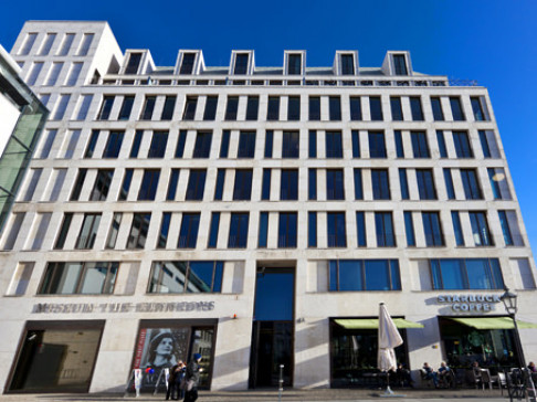 Office: Am Brandenburger Tor, First Floor, Berlin, 10117