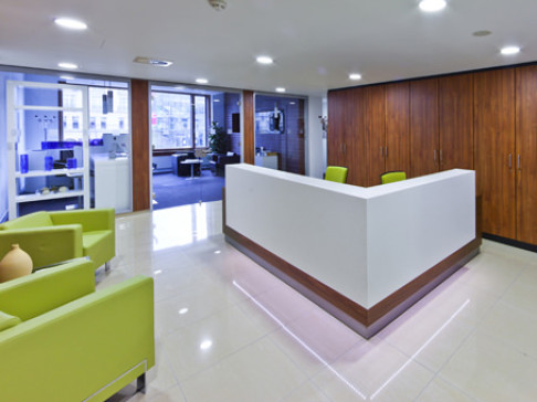 Office: Am Brandenburger Tor, First Floor, Berlin, 10117