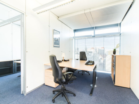 Office: KuDamm, 7th Floor, Berlin, 10719