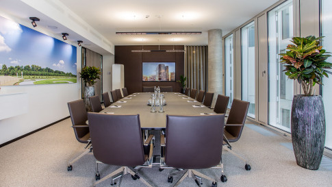 Office: Upper West, Kurf, Berlin