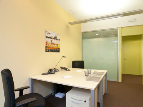 Office: Gran Via, Gran Via 19-21, Bilbao, 48001
